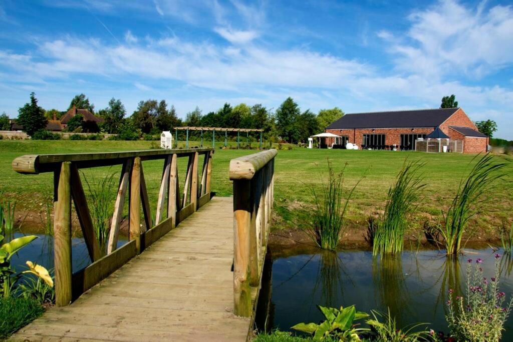 Bracken Lodge Retreats OSZ Louth  Exterior foto